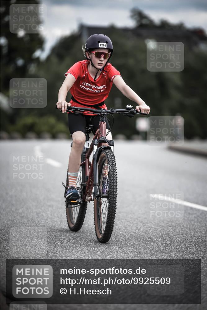 21.06.2026 - 29. Vierlanden-Triathlon H.Heesch http://msf.ph/oto/9925509 21.06.2026 14:45:11 Radfahren 1286, 10, 20 meine-sportfotos.de