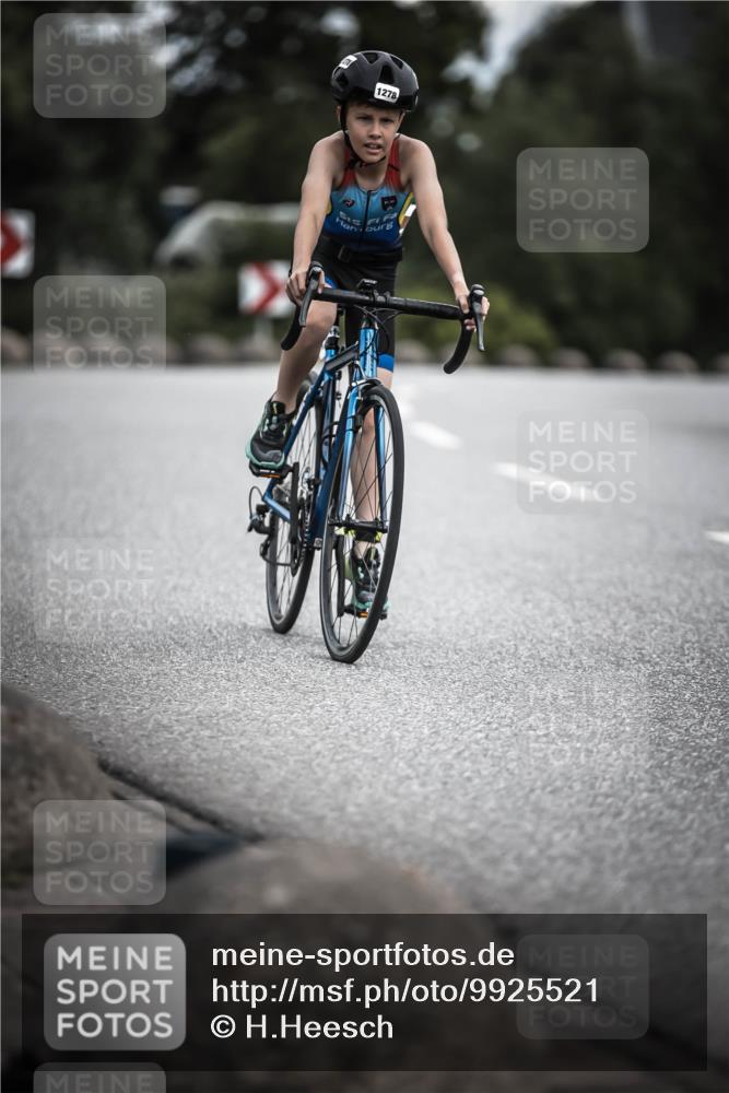 21.06.2026 - 29. Vierlanden-Triathlon H.Heesch http://msf.ph/oto/9925521 21.06.2026 14:45:24 Radfahren 1278 meine-sportfotos.de