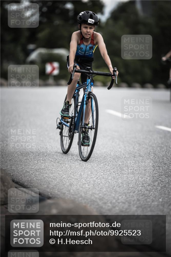 21.06.2026 - 29. Vierlanden-Triathlon H.Heesch http://msf.ph/oto/9925523 21.06.2026 14:45:24 Radfahren 1278 meine-sportfotos.de