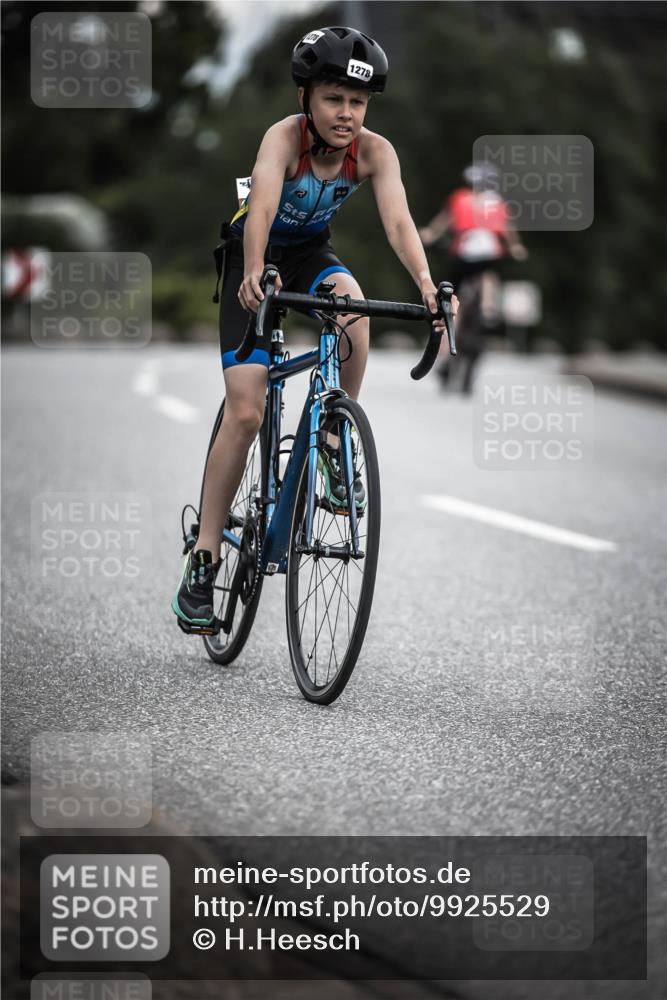 21.06.2026 - 29. Vierlanden-Triathlon H.Heesch http://msf.ph/oto/9925529 21.06.2026 14:45:24 Radfahren 1278 meine-sportfotos.de