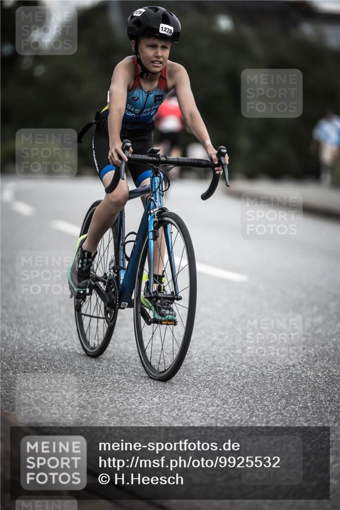 21.06.2026 - 29. Vierlanden-Triathlon H.Heesch http://msf.ph/oto/9925532 21.06.2026 14:45:24 Radfahren 1278 meine-sportfotos.de