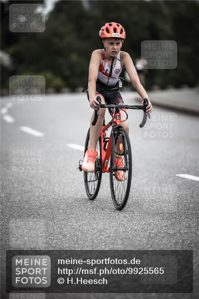 21.06.2026 - 29. Vierlanden-Triathlon H.Heesch http://msf.ph/oto/9925565 21.06.2026 14:47:10 Radfahren 1270 meine-sportfotos.de