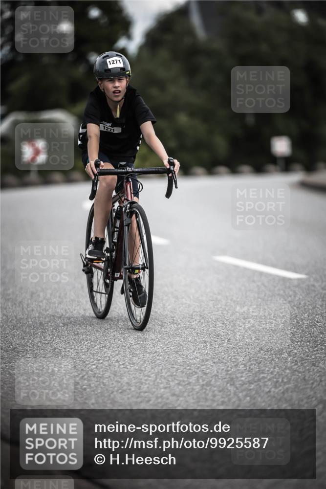 21.06.2026 - 29. Vierlanden-Triathlon H.Heesch http://msf.ph/oto/9925587 21.06.2026 14:48:52 Radfahren 1271, 0, 1271 meine-sportfotos.de