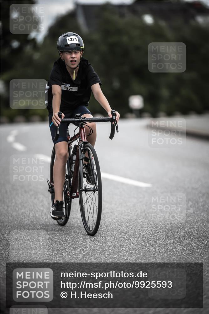 21.06.2026 - 29. Vierlanden-Triathlon H.Heesch http://msf.ph/oto/9925593 21.06.2026 14:48:52 Radfahren 1271, 1271 meine-sportfotos.de