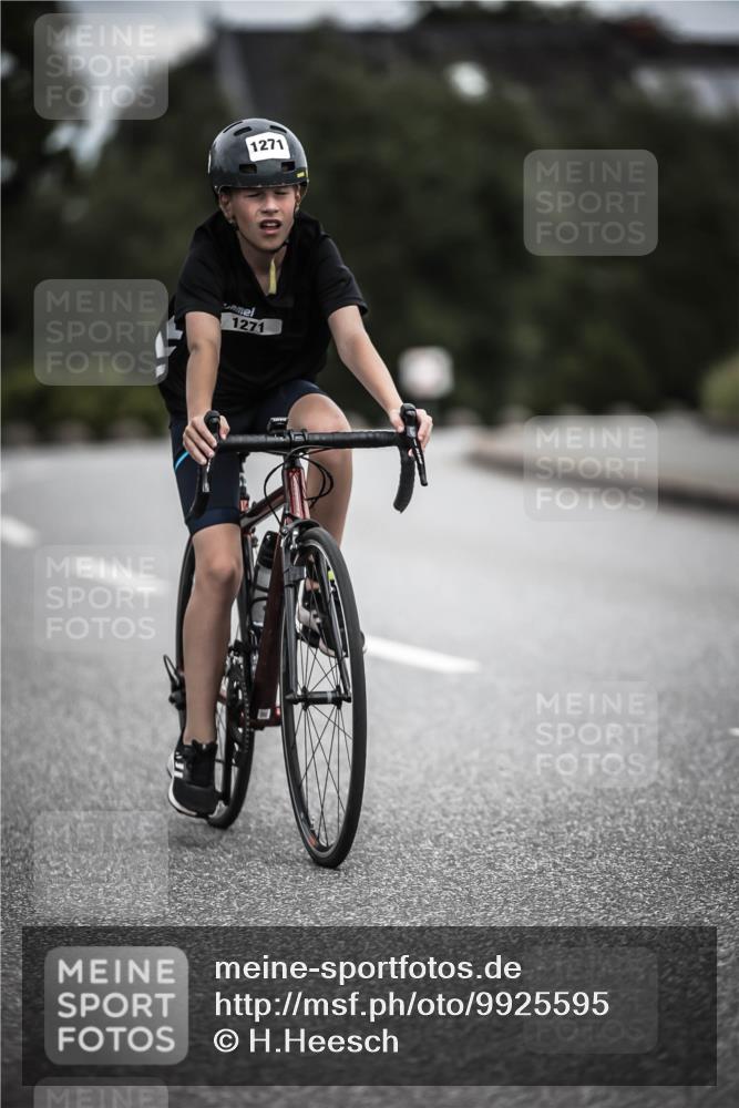 21.06.2026 - 29. Vierlanden-Triathlon H.Heesch http://msf.ph/oto/9925595 21.06.2026 14:48:52 Radfahren 1271, 0, 1271 meine-sportfotos.de