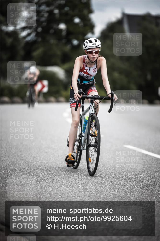 21.06.2026 - 29. Vierlanden-Triathlon H.Heesch http://msf.ph/oto/9925604 21.06.2026 14:50:03 Radfahren 1291 meine-sportfotos.de