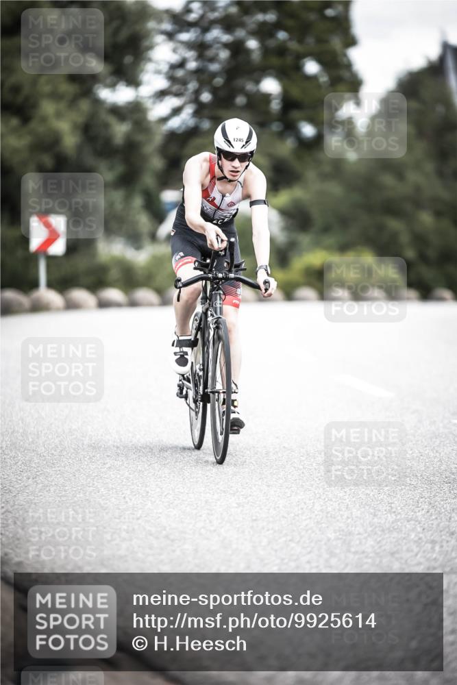 21.06.2026 - 29. Vierlanden-Triathlon H.Heesch http://msf.ph/oto/9925614 21.06.2026 14:50:06 Radfahren 1245 meine-sportfotos.de