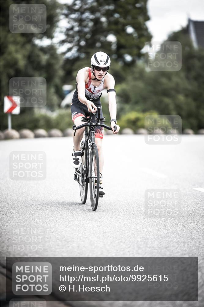 21.06.2026 - 29. Vierlanden-Triathlon H.Heesch http://msf.ph/oto/9925615 21.06.2026 14:50:06 Radfahren 1245 meine-sportfotos.de