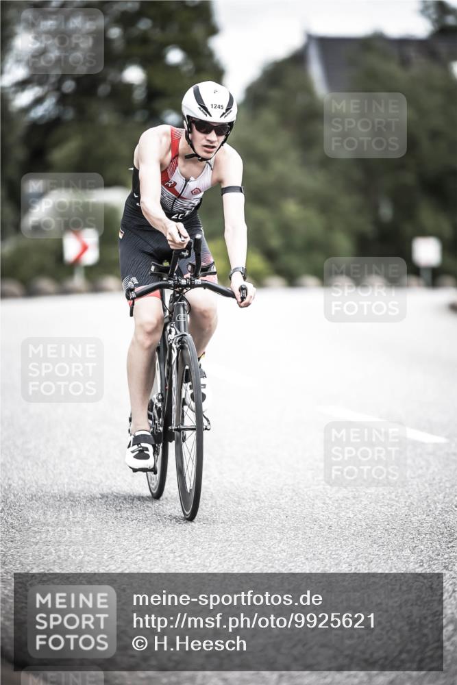 21.06.2026 - 29. Vierlanden-Triathlon H.Heesch http://msf.ph/oto/9925621 21.06.2026 14:50:07 Radfahren 1245 meine-sportfotos.de