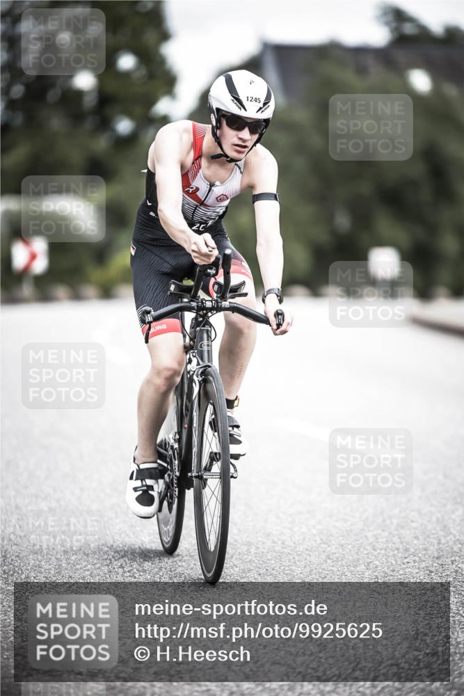 21.06.2026 - 29. Vierlanden-Triathlon H.Heesch http://msf.ph/oto/9925625 21.06.2026 14:50:07 Radfahren 1245 meine-sportfotos.de