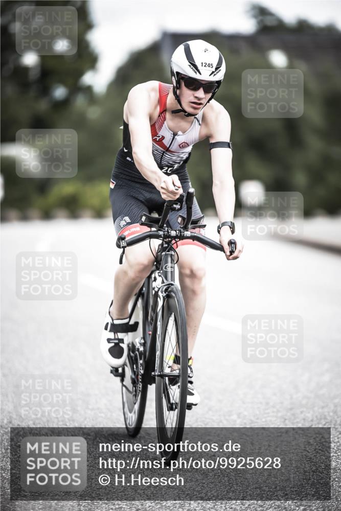 21.06.2026 - 29. Vierlanden-Triathlon H.Heesch http://msf.ph/oto/9925628 21.06.2026 14:50:07 Radfahren 4, 1245 meine-sportfotos.de
