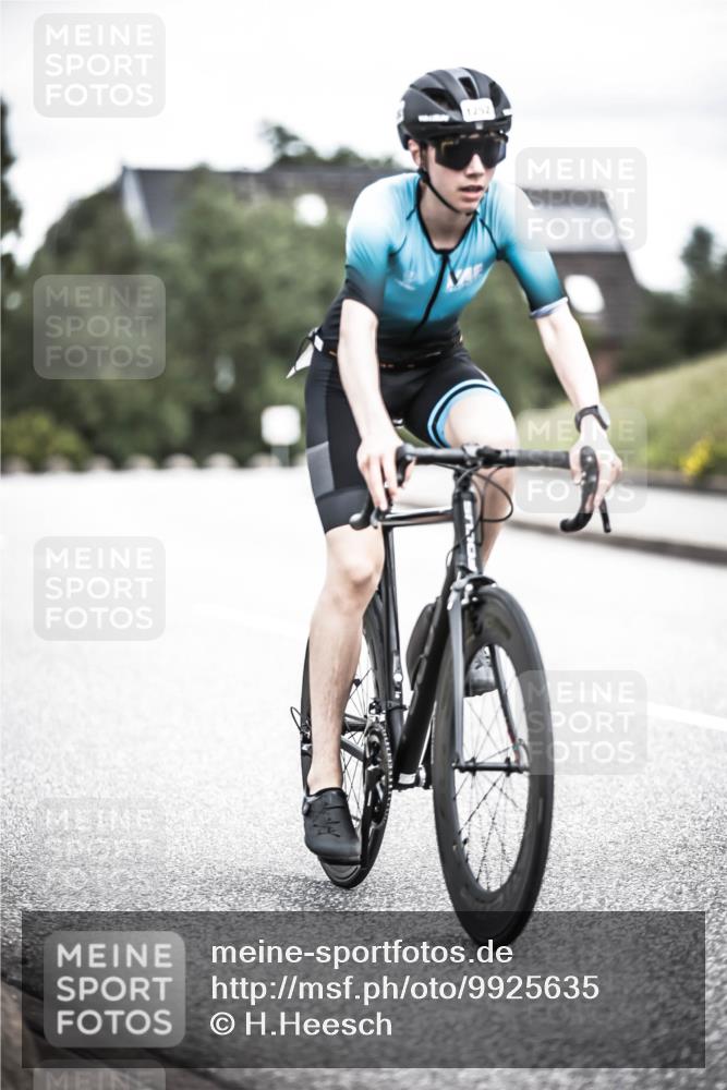 21.06.2026 - 29. Vierlanden-Triathlon H.Heesch http://msf.ph/oto/9925635 21.06.2026 14:50:42 Radfahren 1252 meine-sportfotos.de