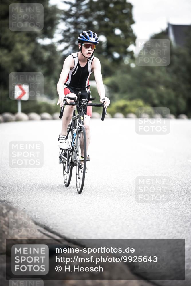 21.06.2026 - 29. Vierlanden-Triathlon H.Heesch http://msf.ph/oto/9925643 21.06.2026 14:50:46 Radfahren 1246 meine-sportfotos.de
