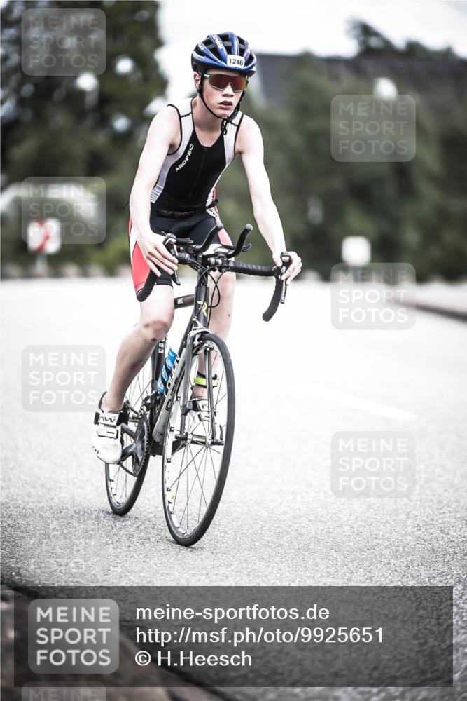 21.06.2026 - 29. Vierlanden-Triathlon H.Heesch http://msf.ph/oto/9925651 21.06.2026 14:50:46 Radfahren 1246 meine-sportfotos.de
