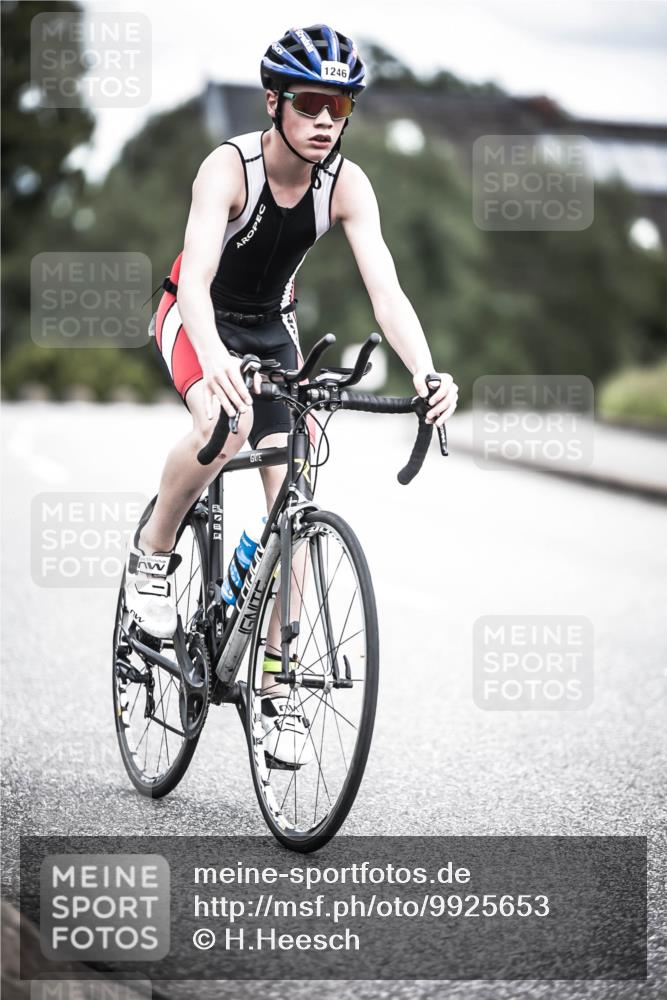21.06.2026 - 29. Vierlanden-Triathlon H.Heesch http://msf.ph/oto/9925653 21.06.2026 14:50:46 Radfahren 1246 meine-sportfotos.de