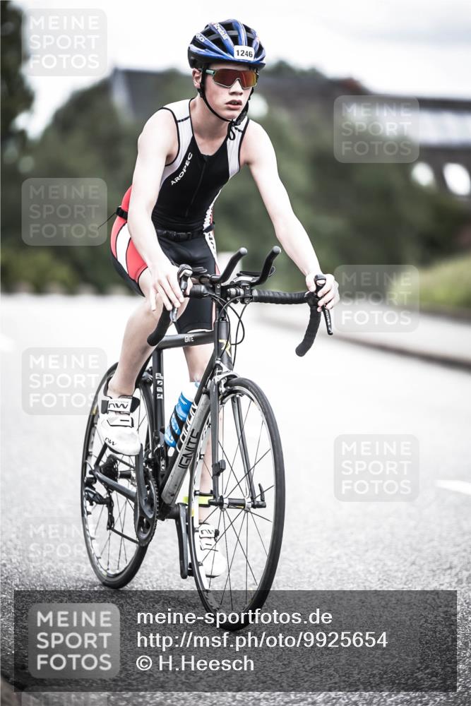 21.06.2026 - 29. Vierlanden-Triathlon H.Heesch http://msf.ph/oto/9925654 21.06.2026 14:50:46 Radfahren 1246 meine-sportfotos.de