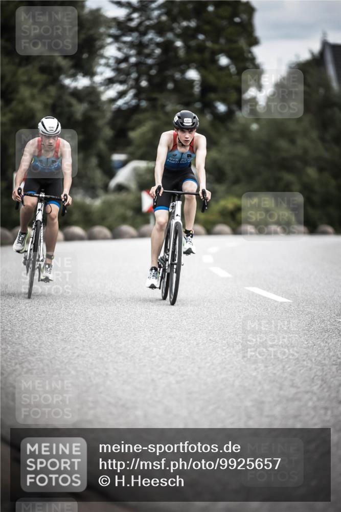 21.06.2026 - 29. Vierlanden-Triathlon H.Heesch http://msf.ph/oto/9925657 21.06.2026 14:51:00 Radfahren 1247, 1251 meine-sportfotos.de
