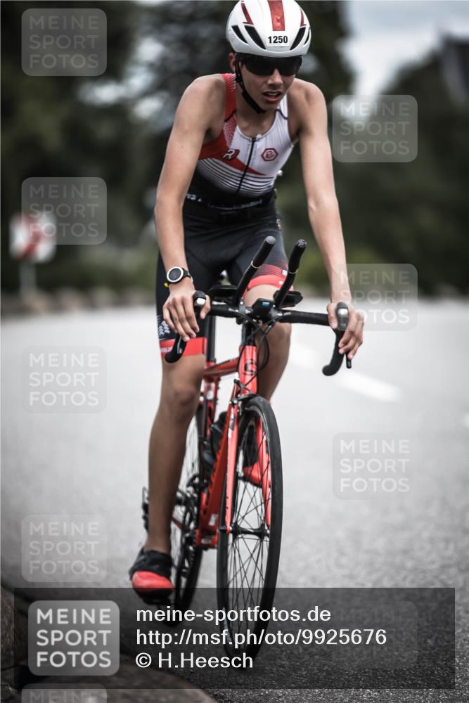 21.06.2026 - 29. Vierlanden-Triathlon H.Heesch http://msf.ph/oto/9925676 21.06.2026 14:51:02 Radfahren 1250 meine-sportfotos.de