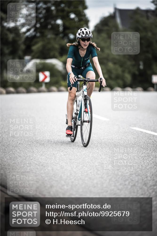 21.06.2026 - 29. Vierlanden-Triathlon H.Heesch http://msf.ph/oto/9925679 21.06.2026 14:51:39 Radfahren 02, 3 meine-sportfotos.de