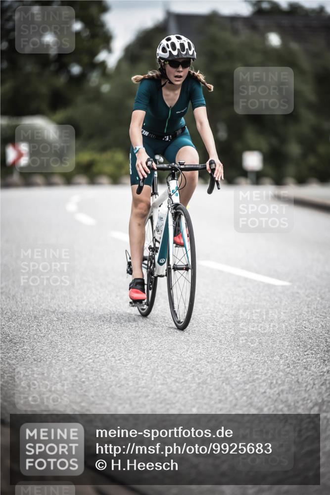 21.06.2026 - 29. Vierlanden-Triathlon H.Heesch http://msf.ph/oto/9925683 21.06.2026 14:51:39 Radfahren 3 meine-sportfotos.de