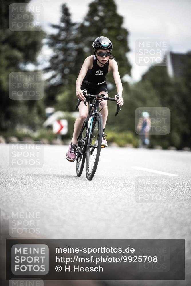 21.06.2026 - 29. Vierlanden-Triathlon H.Heesch http://msf.ph/oto/9925708 21.06.2026 14:52:08 Radfahren 1272 meine-sportfotos.de