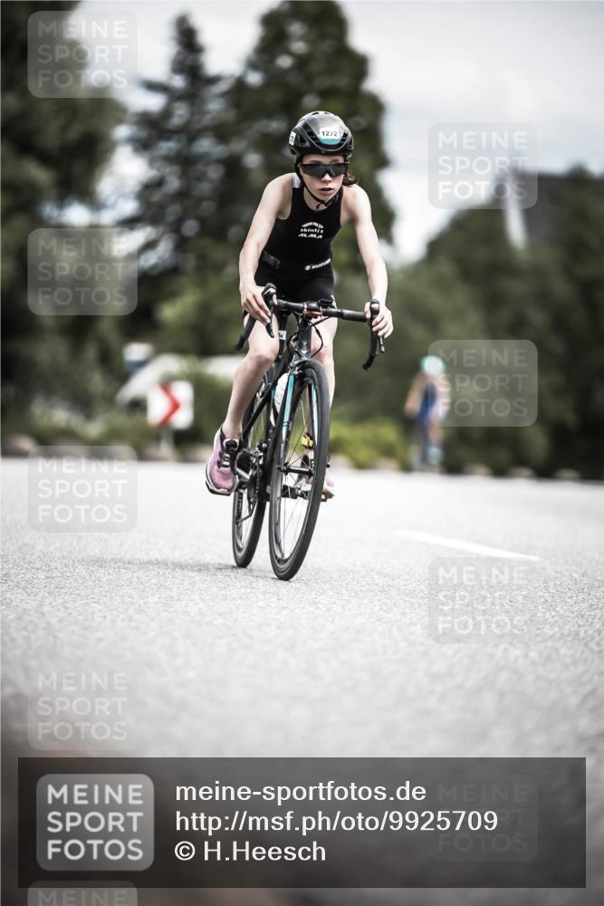 21.06.2026 - 29. Vierlanden-Triathlon H.Heesch http://msf.ph/oto/9925709 21.06.2026 14:52:09 Radfahren 1272 meine-sportfotos.de