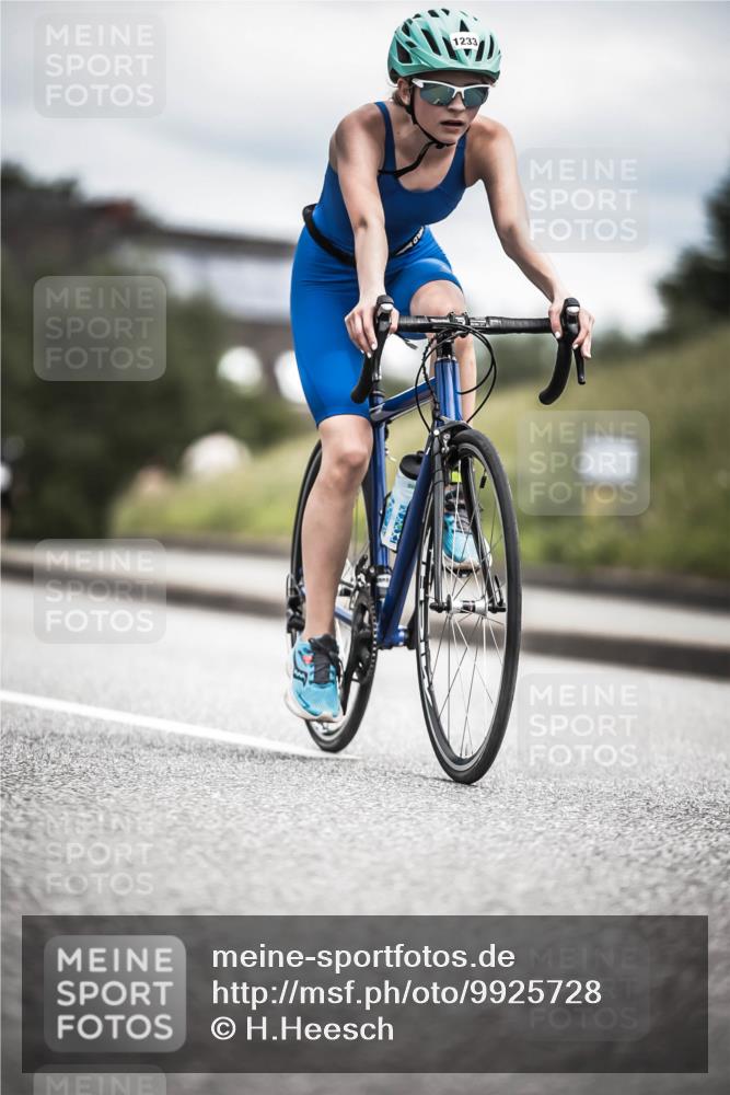 21.06.2026 - 29. Vierlanden-Triathlon H.Heesch http://msf.ph/oto/9925728 21.06.2026 14:52:16 Radfahren 1233 meine-sportfotos.de