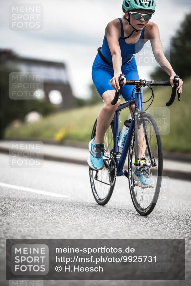 21.06.2026 - 29. Vierlanden-Triathlon H.Heesch http://msf.ph/oto/9925731 21.06.2026 14:52:16 Radfahren 233 meine-sportfotos.de