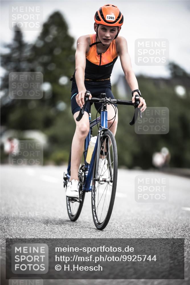 21.06.2026 - 29. Vierlanden-Triathlon H.Heesch http://msf.ph/oto/9925744 21.06.2026 14:52:20 Radfahren 1265 meine-sportfotos.de
