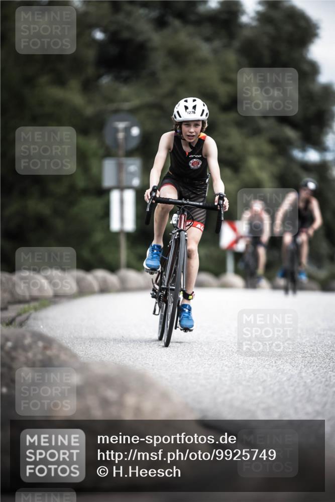 21.06.2026 - 29. Vierlanden-Triathlon H.Heesch http://msf.ph/oto/9925749 21.06.2026 14:52:29 Radfahren 11, 1276 meine-sportfotos.de