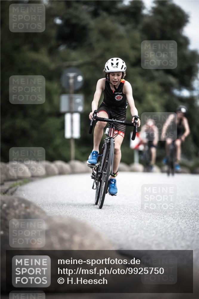 21.06.2026 - 29. Vierlanden-Triathlon H.Heesch http://msf.ph/oto/9925750 21.06.2026 14:52:29 Radfahren 11, 1276 meine-sportfotos.de