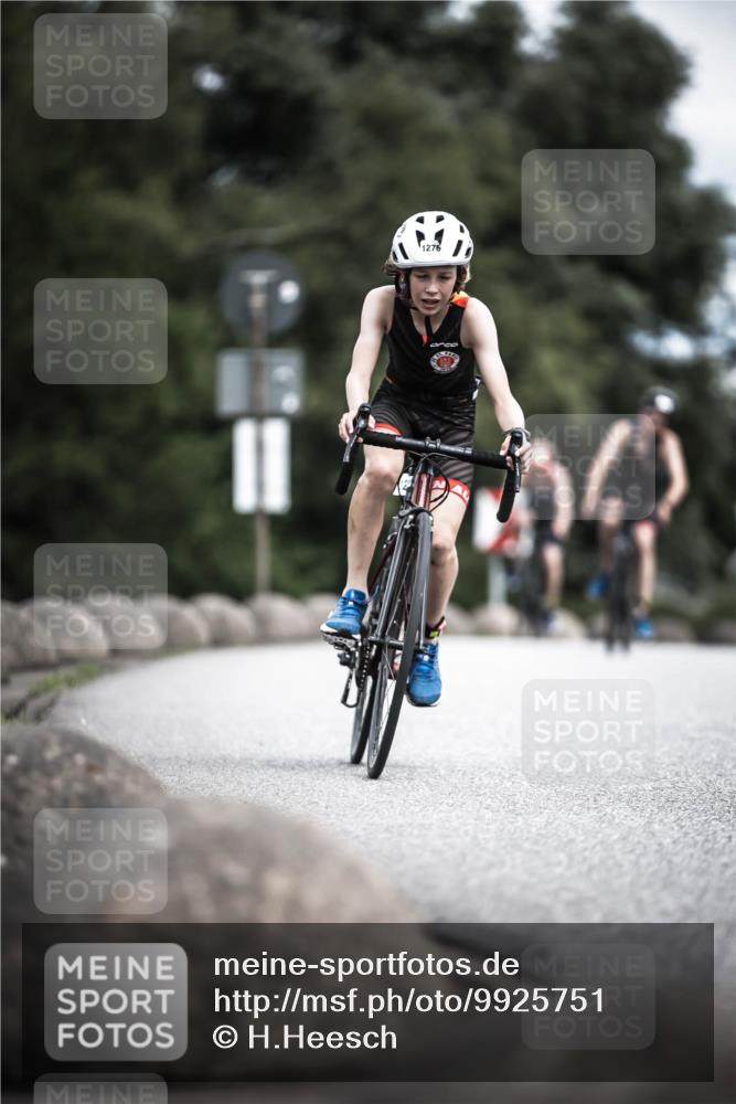 21.06.2026 - 29. Vierlanden-Triathlon H.Heesch http://msf.ph/oto/9925751 21.06.2026 14:52:29 Radfahren 11, 1276 meine-sportfotos.de