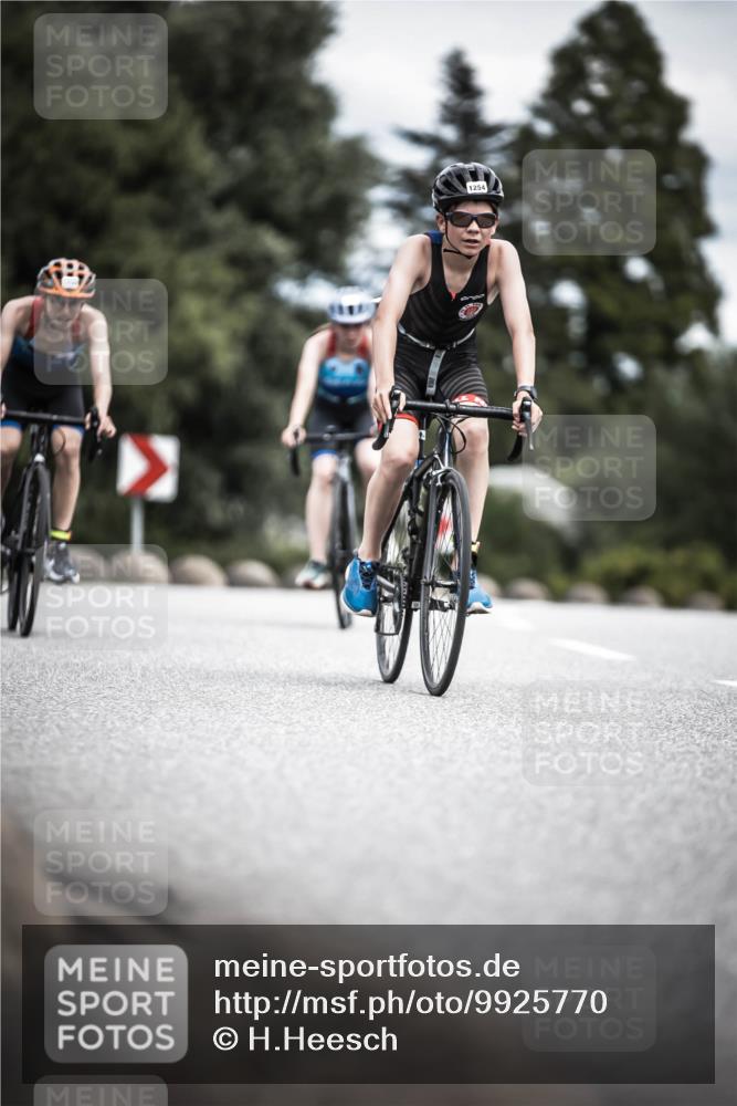 21.06.2026 - 29. Vierlanden-Triathlon H.Heesch http://msf.ph/oto/9925770 21.06.2026 14:52:32 Radfahren 1254 meine-sportfotos.de