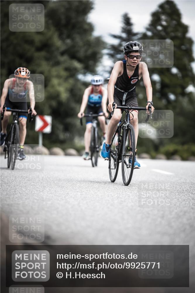 21.06.2026 - 29. Vierlanden-Triathlon H.Heesch http://msf.ph/oto/9925771 21.06.2026 14:52:32 Radfahren 1254 meine-sportfotos.de