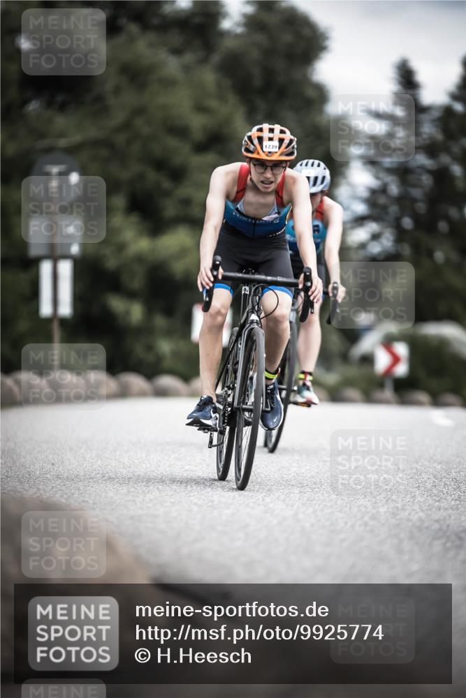 21.06.2026 - 29. Vierlanden-Triathlon H.Heesch http://msf.ph/oto/9925774 21.06.2026 14:52:33 Radfahren 11 meine-sportfotos.de