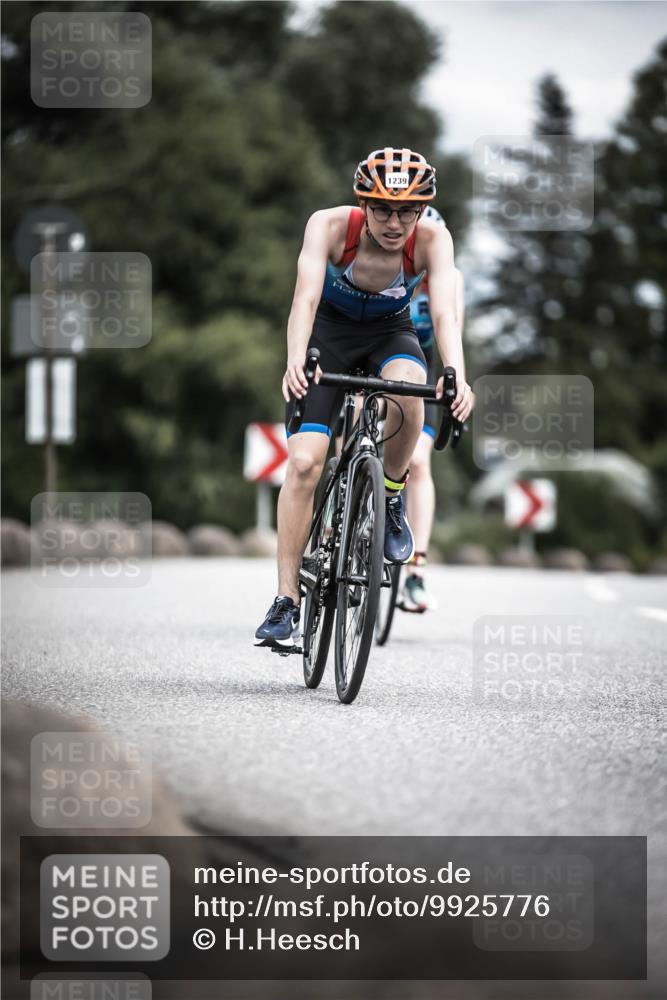 21.06.2026 - 29. Vierlanden-Triathlon H.Heesch http://msf.ph/oto/9925776 21.06.2026 14:52:33 Radfahren 1239 meine-sportfotos.de