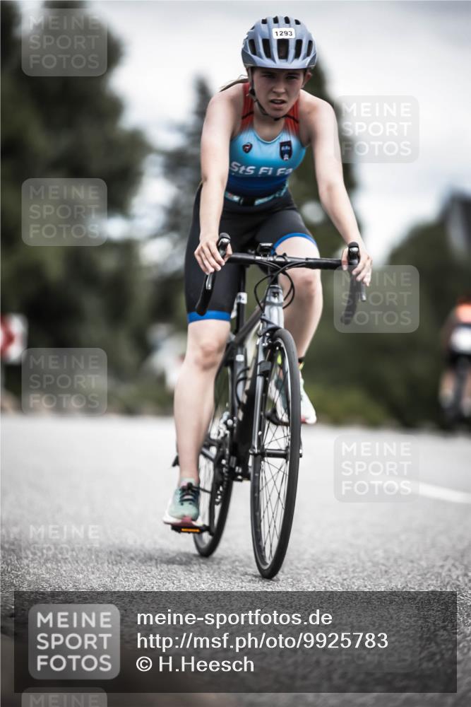 21.06.2026 - 29. Vierlanden-Triathlon H.Heesch http://msf.ph/oto/9925783 21.06.2026 14:52:34 Radfahren 1293 meine-sportfotos.de