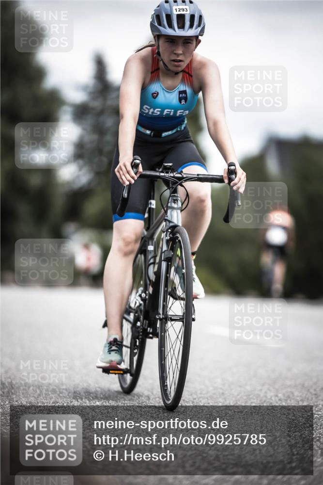 21.06.2026 - 29. Vierlanden-Triathlon H.Heesch http://msf.ph/oto/9925785 21.06.2026 14:52:34 Radfahren 1293 meine-sportfotos.de