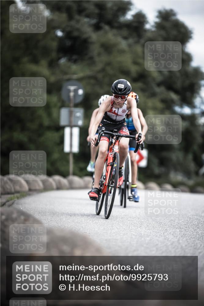 21.06.2026 - 29. Vierlanden-Triathlon H.Heesch http://msf.ph/oto/9925793 21.06.2026 14:52:50 Radfahren 11, 1262 meine-sportfotos.de