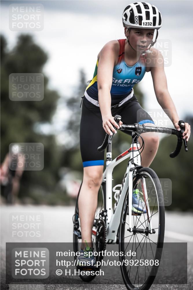 21.06.2026 - 29. Vierlanden-Triathlon H.Heesch http://msf.ph/oto/9925808 21.06.2026 14:52:52 Radfahren 1232 meine-sportfotos.de