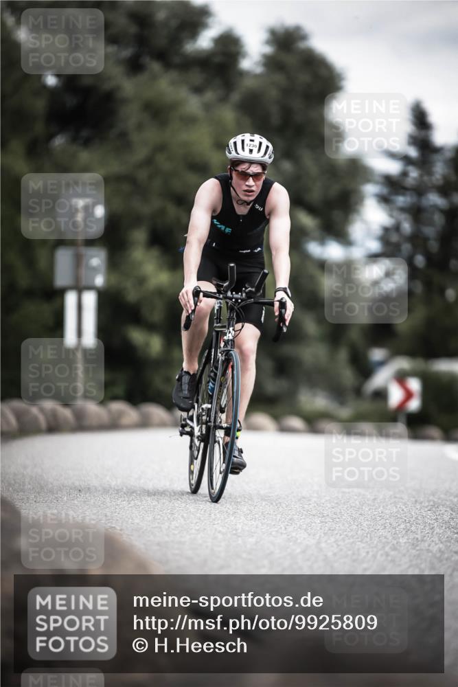 21.06.2026 - 29. Vierlanden-Triathlon H.Heesch http://msf.ph/oto/9925809 21.06.2026 14:52:55 Radfahren 11 meine-sportfotos.de