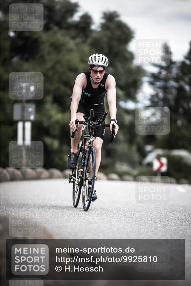 21.06.2026 - 29. Vierlanden-Triathlon H.Heesch http://msf.ph/oto/9925810 21.06.2026 14:52:55 Radfahren 11 meine-sportfotos.de
