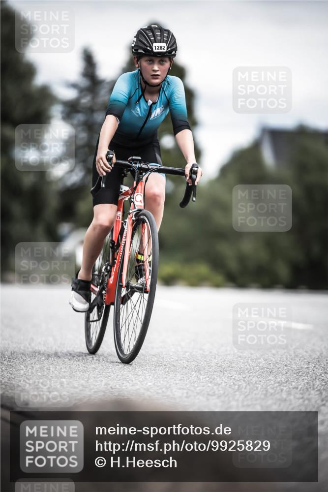 21.06.2026 - 29. Vierlanden-Triathlon H.Heesch http://msf.ph/oto/9925829 21.06.2026 14:53:16 Radfahren 1282 meine-sportfotos.de