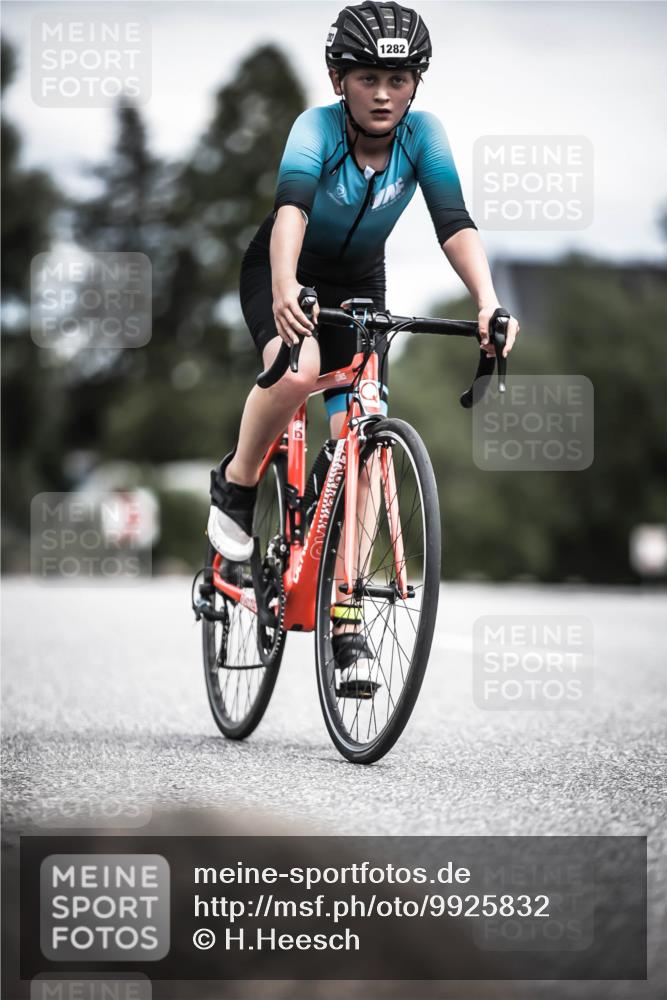 21.06.2026 - 29. Vierlanden-Triathlon H.Heesch http://msf.ph/oto/9925832 21.06.2026 14:53:17 Radfahren 1282 meine-sportfotos.de