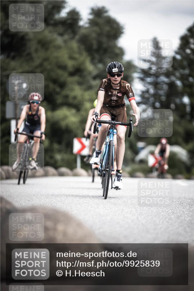 21.06.2026 - 29. Vierlanden-Triathlon H.Heesch http://msf.ph/oto/9925839 21.06.2026 14:53:26 Radfahren 1249 meine-sportfotos.de