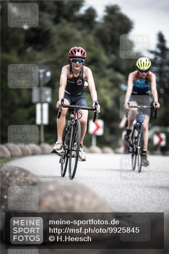 21.06.2026 - 29. Vierlanden-Triathlon H.Heesch http://msf.ph/oto/9925845 21.06.2026 14:53:27 Radfahren 11, 1275 meine-sportfotos.de