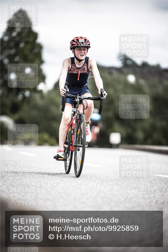 21.06.2026 - 29. Vierlanden-Triathlon H.Heesch http://msf.ph/oto/9925859 21.06.2026 14:53:31 Radfahren 1258 meine-sportfotos.de