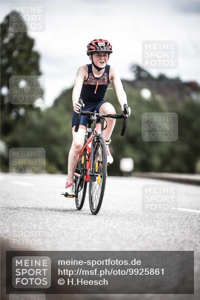 21.06.2026 - 29. Vierlanden-Triathlon H.Heesch http://msf.ph/oto/9925861 21.06.2026 14:53:31 Radfahren 1258 meine-sportfotos.de