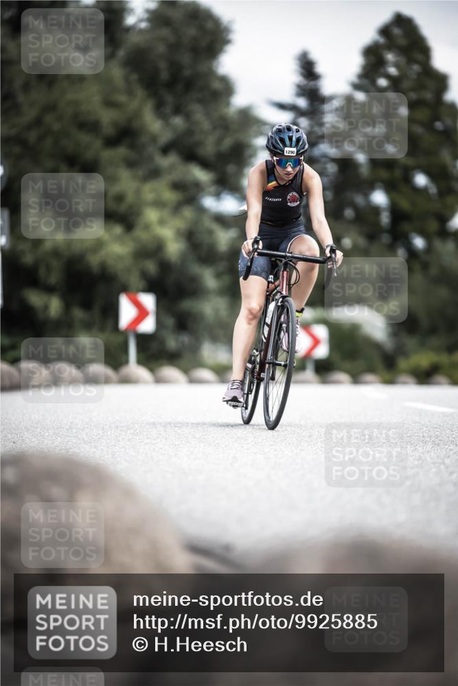 21.06.2026 - 29. Vierlanden-Triathlon H.Heesch http://msf.ph/oto/9925885 21.06.2026 14:54:16 Radfahren 1290 meine-sportfotos.de