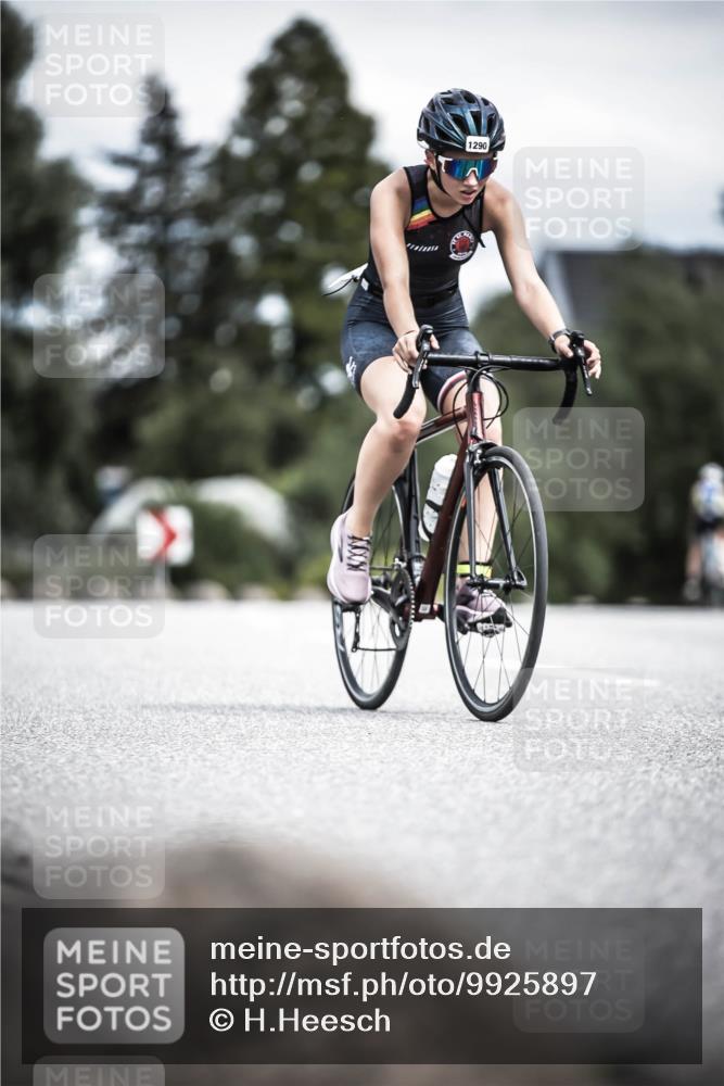 21.06.2026 - 29. Vierlanden-Triathlon H.Heesch http://msf.ph/oto/9925897 21.06.2026 14:54:17 Radfahren 1290 meine-sportfotos.de